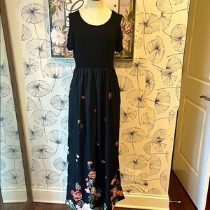 Floral Black Maxi Dress M